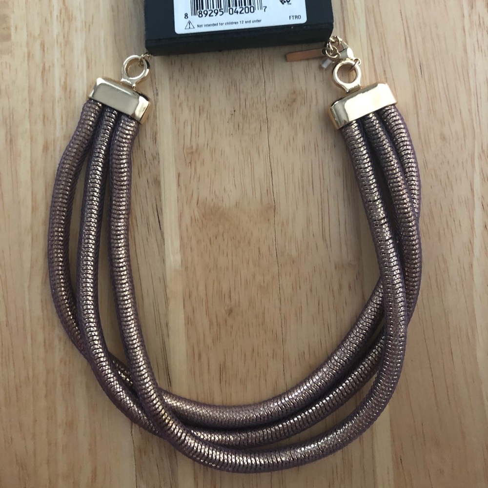 ❌SOLD❌ Steve Madden necklace